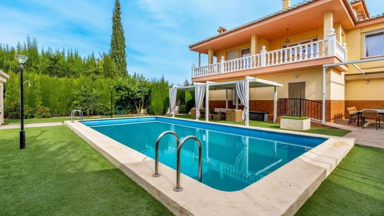 Villa De La Acacia Gojar Buitenkant foto